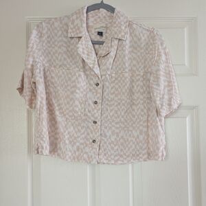 A New Day | Short Sleeve Button Front Blouse in Tan | Size S